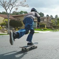 Eight Ball Kids' 8+ Helmet - Sunset Fade 13 Eight Ball Kids' 8+ Helmet - Sunset Fade -US Bikes & Cycling Sales 2023 unnamed file 3044