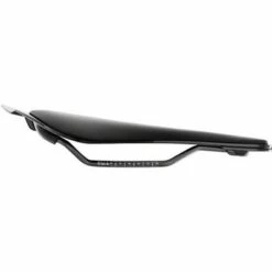 Fizik Arione R3 Versus Evo Saddle - Black Rail Material: Kium Width: 132