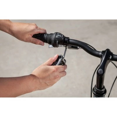 Schwinn Bike Seat Pack with Repair Tools - Black 8 Schwinn Bike Seat Pack with Repair Tools - Black - Image 6