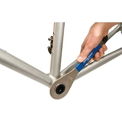 Park Tool BBT-9 Fits Shimano Hollowtech II Bottom Bracket Cups Install Removal 3 Park Tool BBT-9 Fits Shimano Hollowtech II Bottom Bracket Cups Install Removal