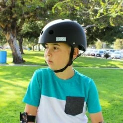 Krash! Krash Bluetooth Speaker Youth Bike Helmet - Black 17 Krash! Krash Bluetooth Speaker Youth Bike Helmet - Black -US Bikes & Cycling Sales 2023 unnamed file 8985